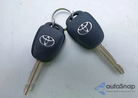 2015 Toyota Highlander Le Plus V6 из США, поврежденный, VIN 5TDBKRFH5FS148168